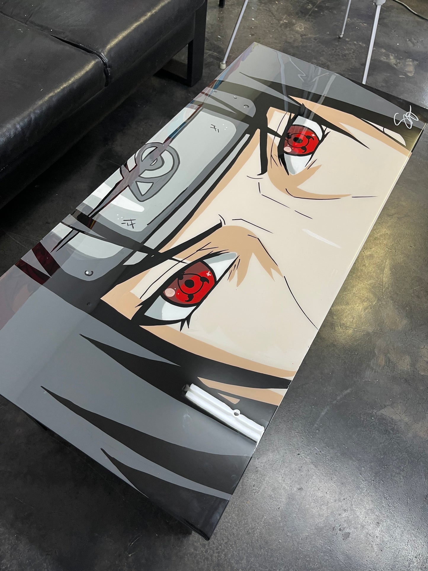 1 of 1 Itachx Coffee Table